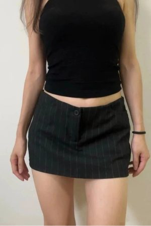 New Style Trends - Aesthetic Pinstripe Office Mini Skirt - Outfit Ideas