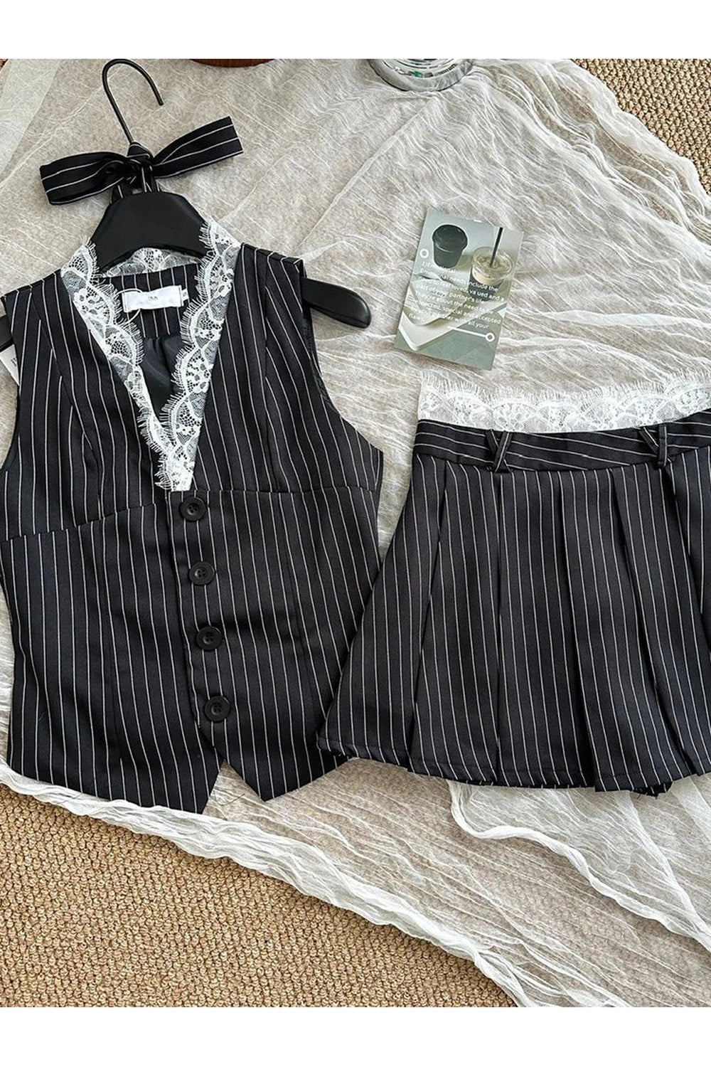 New Style Trends - Aesthetic Pinstripe Vest and Skirt Outfit Set - Outfit Ideas New Style Trends - Aesthetic Pinstripe Vest and Skirt Outfit Set - Outfit Ideas