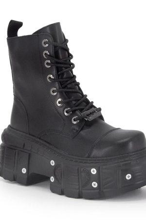New Style Trends - Alt Punk Platform Combat Boots - Outfit Ideas