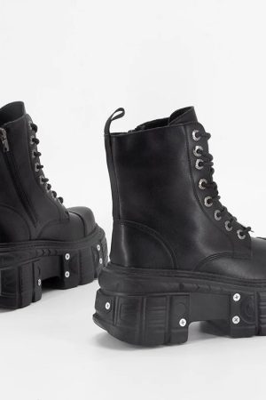 New Style Trends - Alt Punk Platform Combat Boots - Outfit Ideas