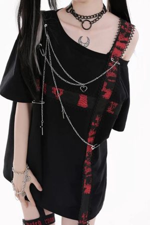 New Style Trends - Bloodline Slash Edgy T-Shirt - Outfit Ideas