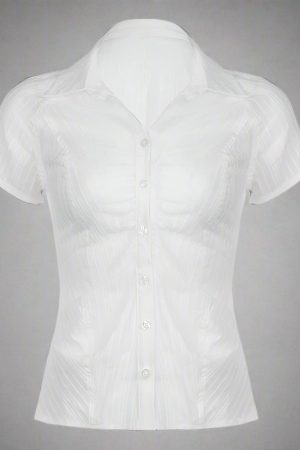 New Style Trends - Collared White Coquette Shirt - Outfit Ideas