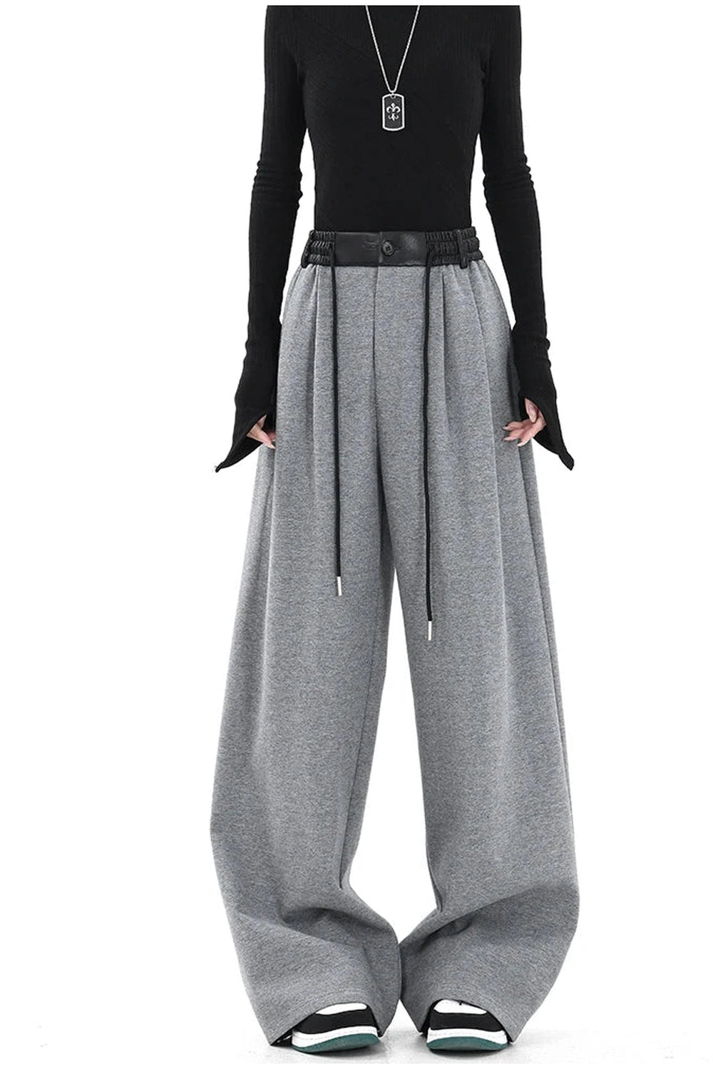 New Style Trends - Contrast Spliced Wide Pants - Outfit Ideas