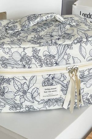 New Style Trends - Coquette Floral Luggage Bags - Outfit Ideas