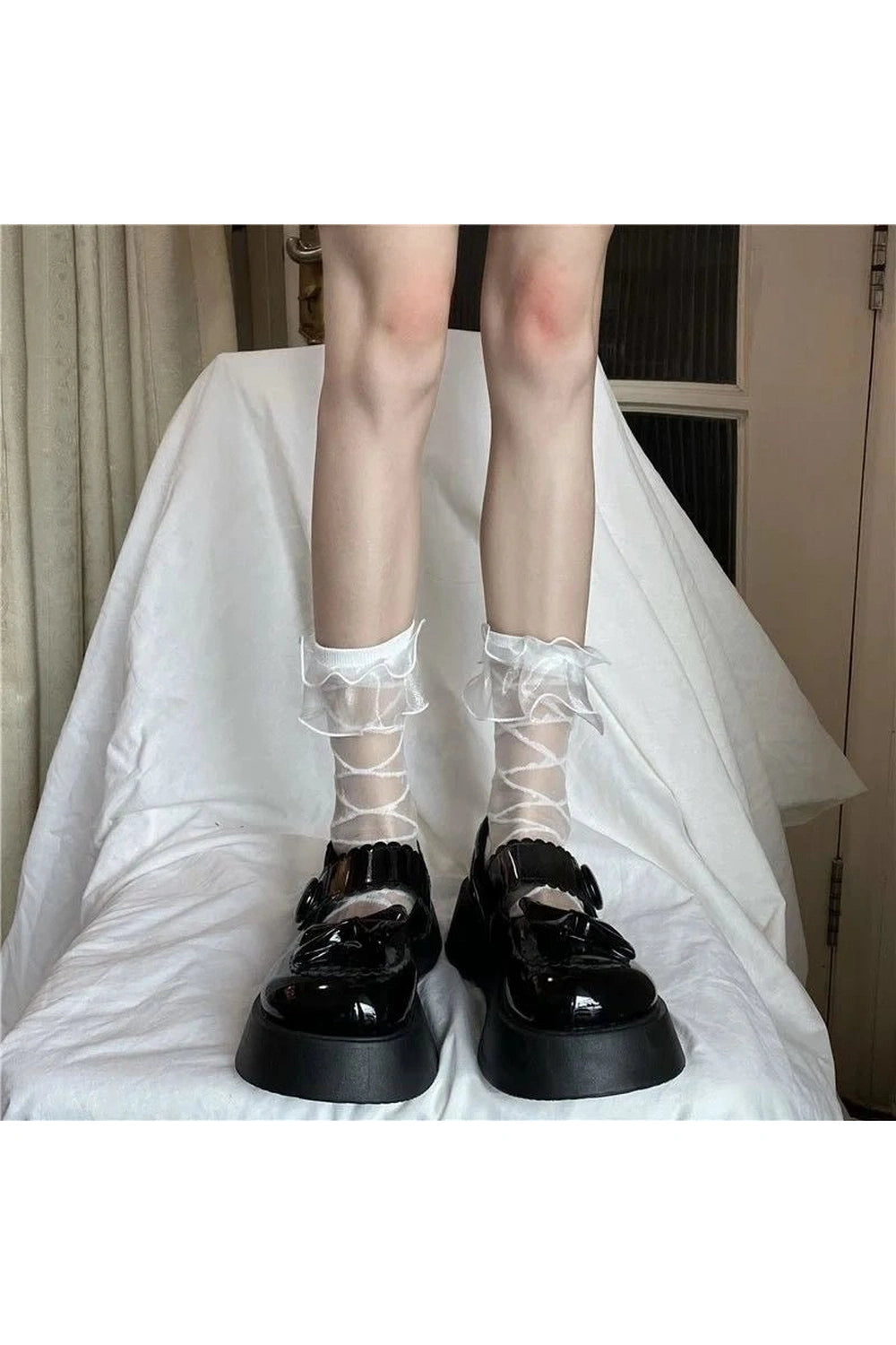 New Style Trends - Coquette Low Tube Lace Dots Socks - Outfit Ideas New Style Trends - Coquette Low Tube Lace Dots Socks - Outfit Ideas