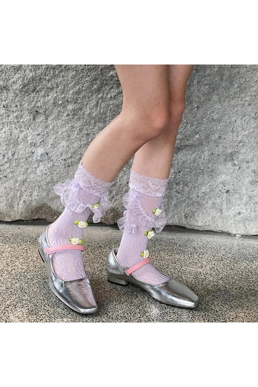 New Style Trends - Coquette Medium Tube Rose Lace Socks - Outfit Ideas