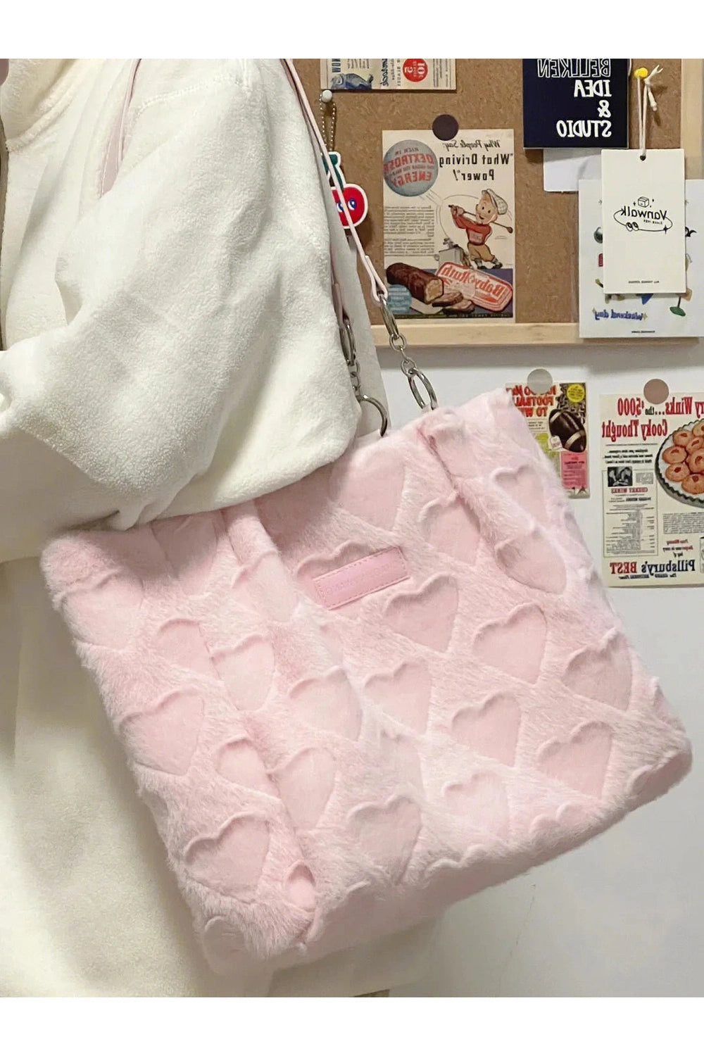 New Style Trends - Coquette Sweet Heart Furry Tote Bag - Outfit Ideas New Style Trends - Coquette Sweet Heart Furry Tote Bag - Outfit Ideas