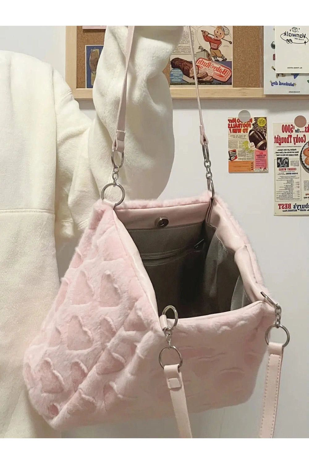 New Style Trends - Coquette Sweet Heart Furry Tote Bag - Outfit Ideas New Style Trends - Coquette Sweet Heart Furry Tote Bag - Outfit Ideas