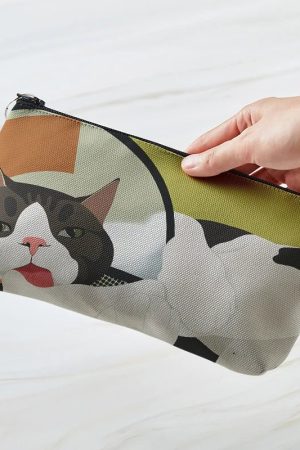 New Style Trends - Cozy Cat Art Aesthetic Makeup Bag - Outfit Ideas