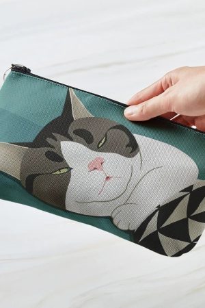 New Style Trends - Cozy Cat Art Aesthetic Makeup Bag - Outfit Ideas
