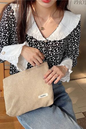 New Style Trends - Cozy Ribbed Zipper Aesthetic Bag - Outfit Ideas