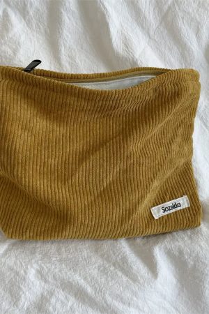 New Style Trends - Cozy Ribbed Zipper Aesthetic Bag - Outfit Ideas