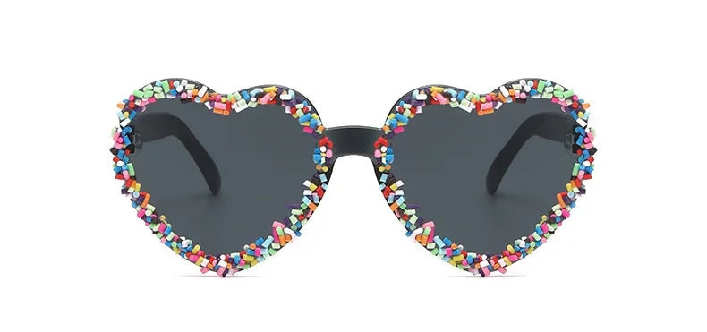 New Style Trends - Cute Candy Pop Heart  Sunglasses - Outfit Ideas
