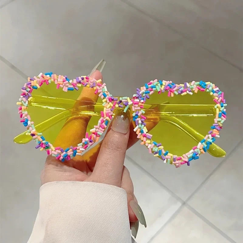 New Style Trends - Cute Candy Pop Heart Sunglasses - Outfit Ideas New Style Trends - Cute Candy Pop Heart Sunglasses - Outfit Ideas