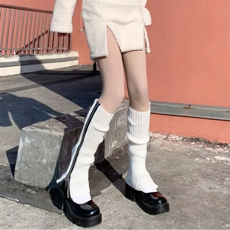 New Style Trends - Cyber Y2k Split Leg Warmers - Outfit Ideas New Style Trends - Cyber Y2k Split Leg Warmers - Outfit Ideas