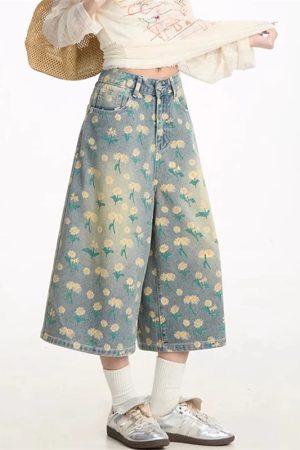 New Style Trends - Daisy Drift Jean Aesthetic Shorts - Outfit Ideas