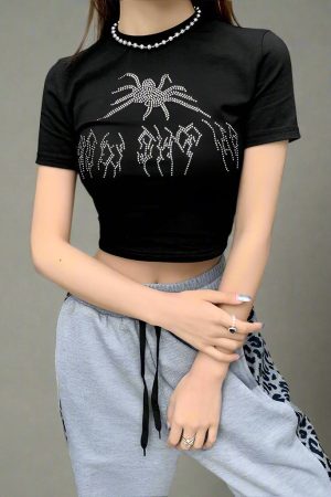 New Style Trends - Diamond Venom Alt Crop Top - Outfit Ideas