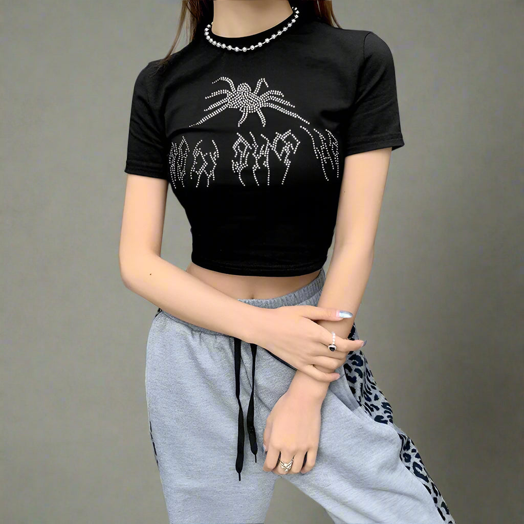 New Style Trends - Diamond Venom Alt Crop Top - Outfit Ideas