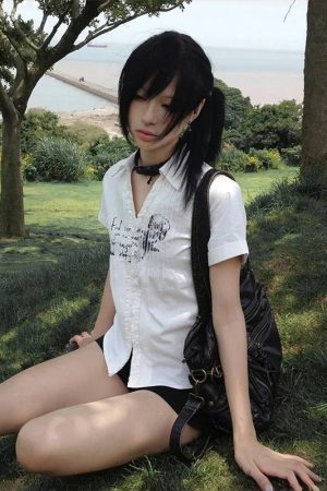 New Style Trends - Doodle Dreams Alt Graphic Shirt - Outfit Ideas