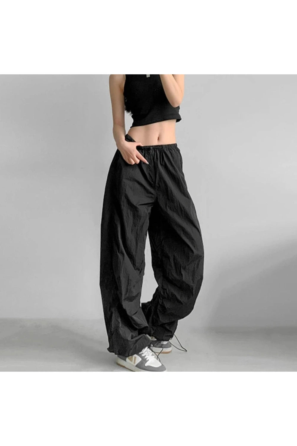 New Style Trends - Edgy Baggy Lilac Parachute Pants - Outfit Ideas New Style Trends - Edgy Baggy Lilac Parachute Pants - Outfit Ideas