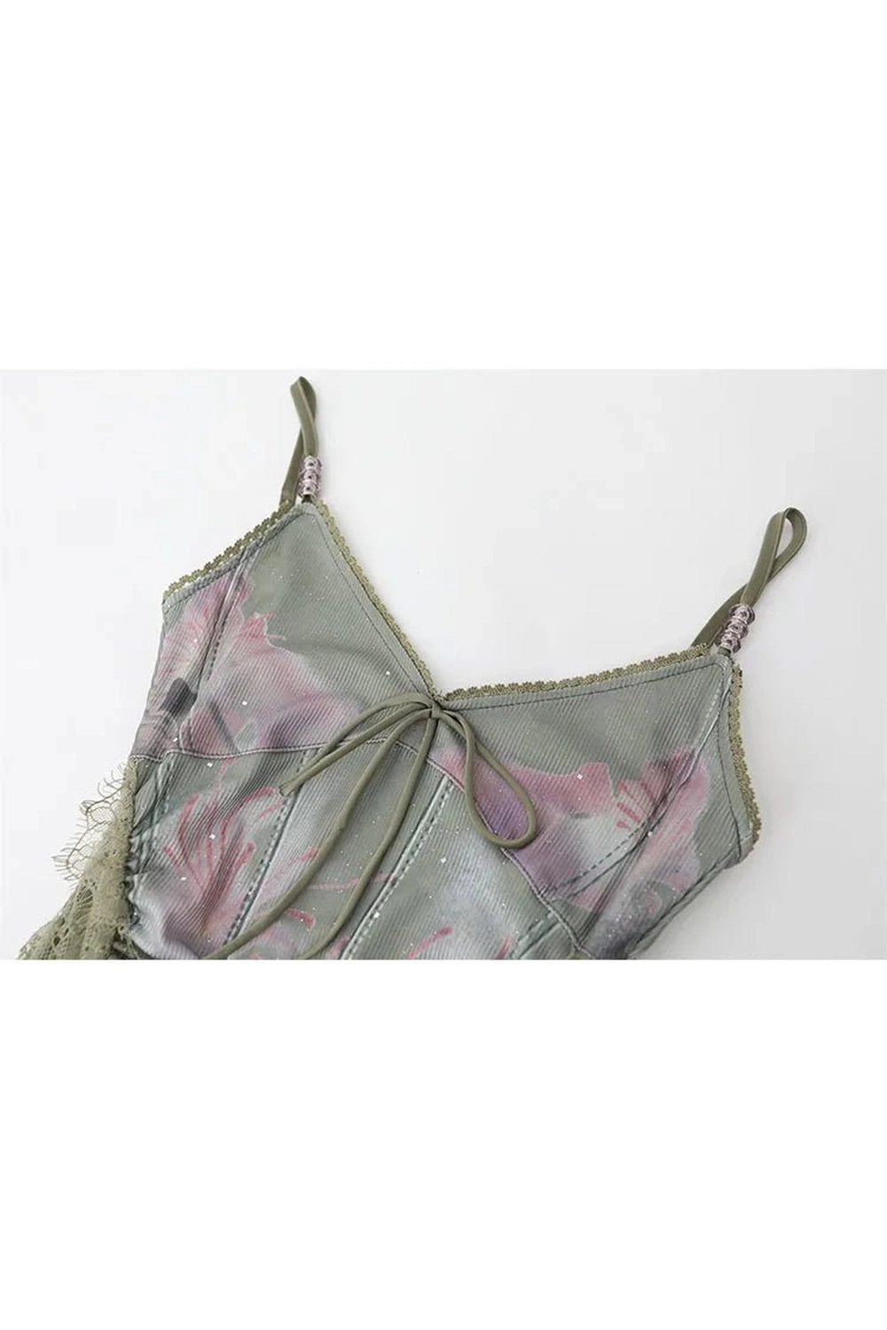 New Style Trends - Edgy Ethereal Lace-Up Corset Top - Outfit Ideas New Style Trends - Edgy Ethereal Lace-Up Corset Top - Outfit Ideas