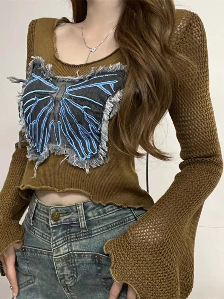 New Style Trends - Edgy Frayed Butterfly Bell Sleeve Top - Outfit Ideas New Style Trends - Edgy Frayed Butterfly Bell Sleeve Top - Outfit Ideas