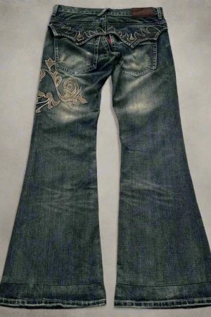 New Style Trends - Embroidered Y2k Flare Jeans - Outfit Ideas