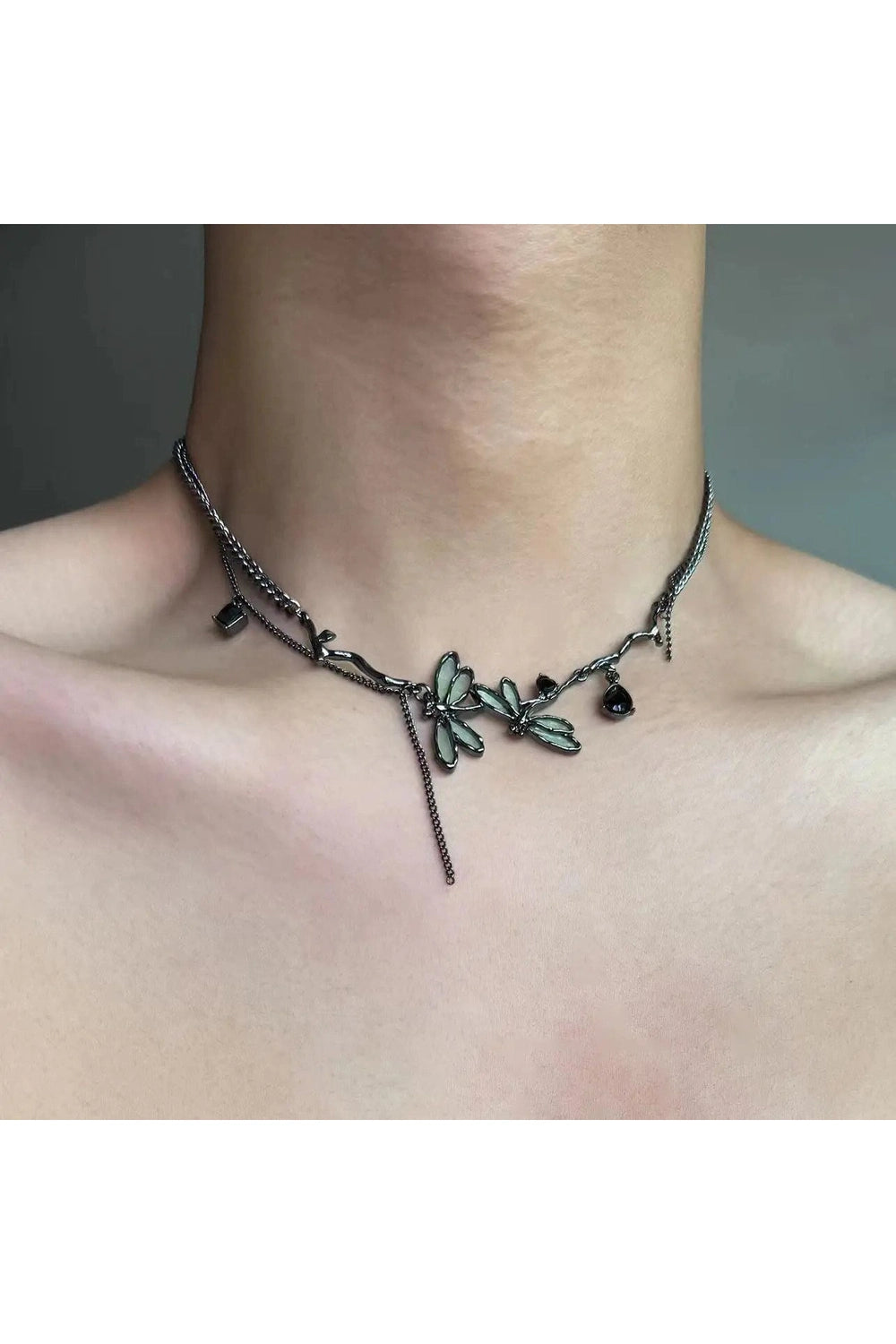 New Style Trends - Enchanted Dragonfly Edgy Choker - Outfit Ideas New Style Trends - Enchanted Dragonfly Edgy Choker - Outfit Ideas