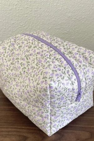 New Style Trends - Floral Bloom Quilted Coquette Makeup Bag - Outfit Ideas