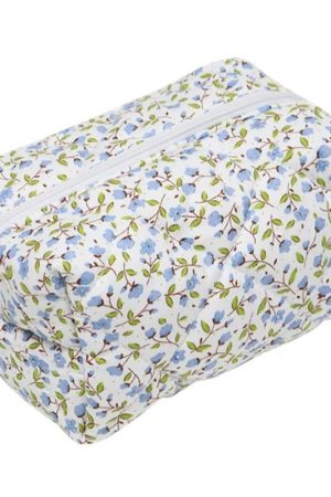 New Style Trends - Floral Bloom Quilted Coquette Makeup Bag - Outfit Ideas