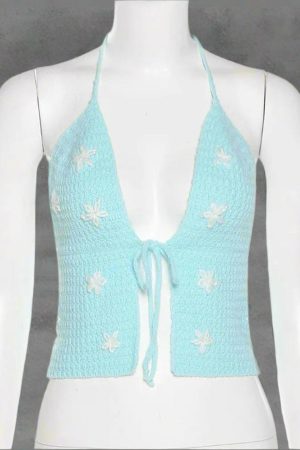 New Style Trends - Floral Halter Crop Top - Outfit Ideas