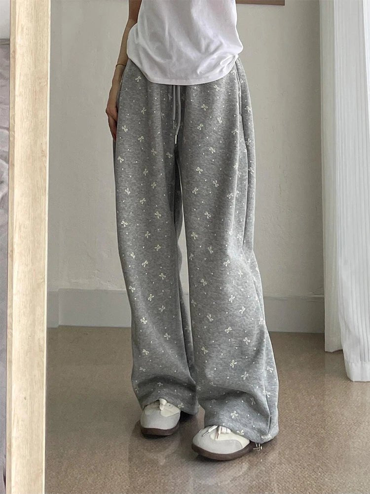 New Style Trends - Gray Bow Cozy Coquette Lounge Pants - Outfit Ideas New Style Trends - Gray Bow Cozy Coquette Lounge Pants - Outfit Ideas