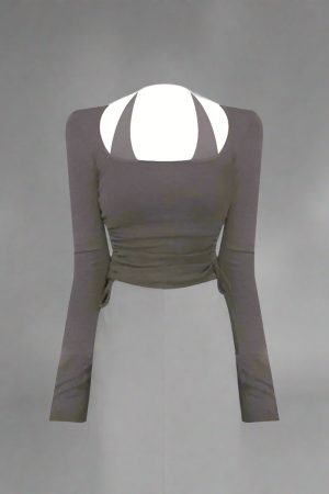 New Style Trends - Halter Neck Ruched Y2k Crop Top - Outfit Ideas