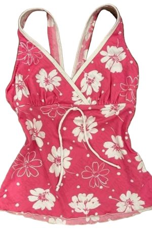 New Style Trends - Island Bloom Tie Top - Outfit Ideas