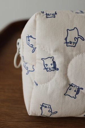 New Style Trends - Meow Mood Quilted Aesthetic Makeup Bag - Outfit Ideas