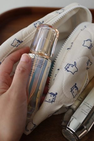 New Style Trends - Meow Mood Quilted Aesthetic Makeup Bag - Outfit Ideas