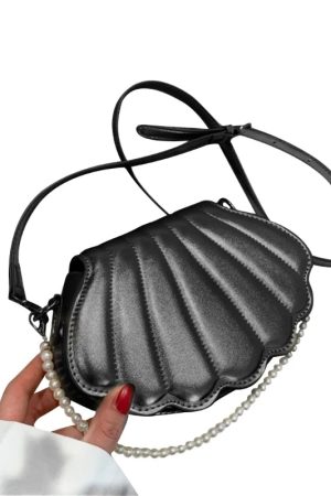 New Style Trends - Mermaidcore Shine Shoulder Bag - Outfit Ideas