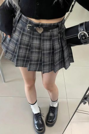 New Style Trends - Midnight Prep Pleated Retro Skirt - Outfit Ideas