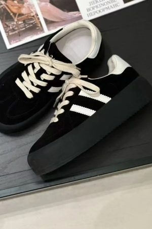 New Style Trends - Mono Rush Aesthetic Retro Sneakers - Outfit Ideas