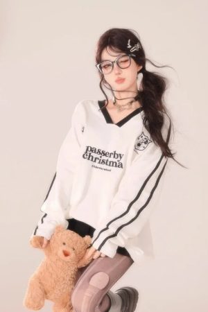New Style Trends - Passerby Varsity Alt Oversized Sweatshirt - Outfit Ideas