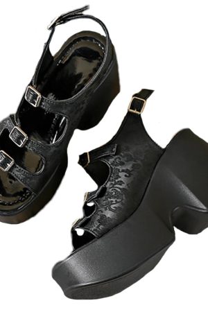 New Style Trends - Retro Aesthetic Chunky Sandals - Outfit Ideas