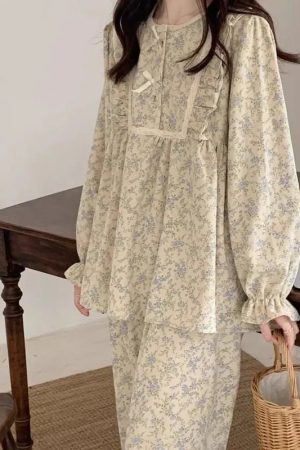 New Style Trends - Retro Bloom Lace Pajama Set - Outfit Ideas