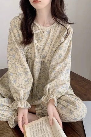 New Style Trends - Retro Bloom Lace Pajama Set - Outfit Ideas