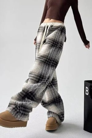 New Style Trends - Retro Cozy Plaid Wide-Leg Sweatpants - Outfit Ideas
