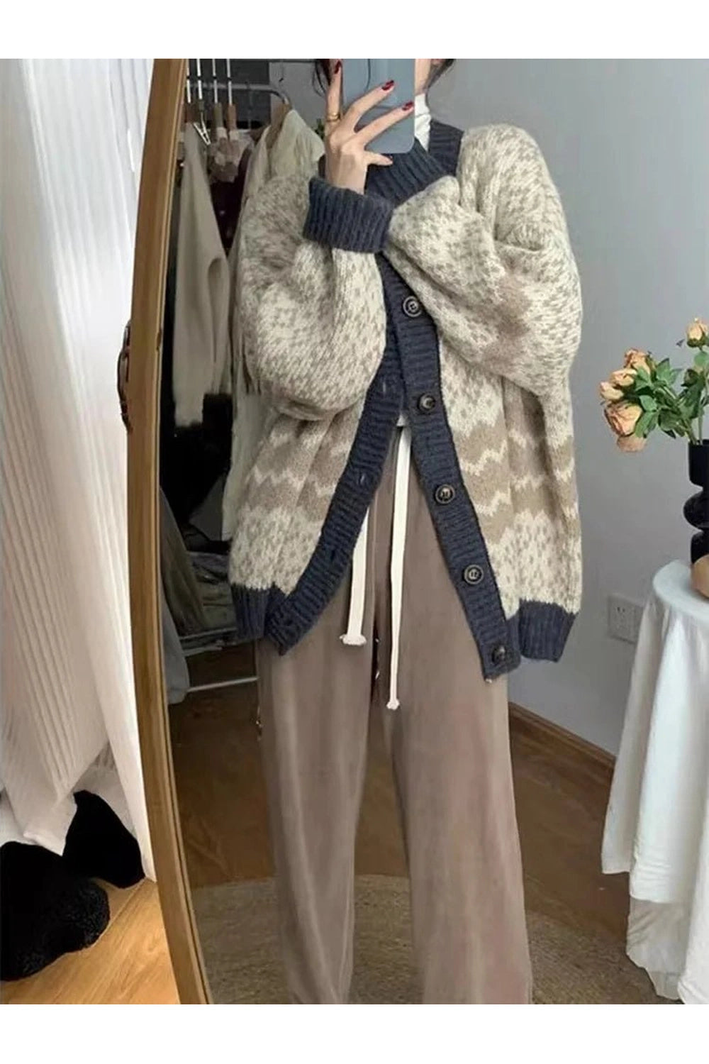 New Style Trends - Retro Jacquard Button Cardigan - Outfit Ideas