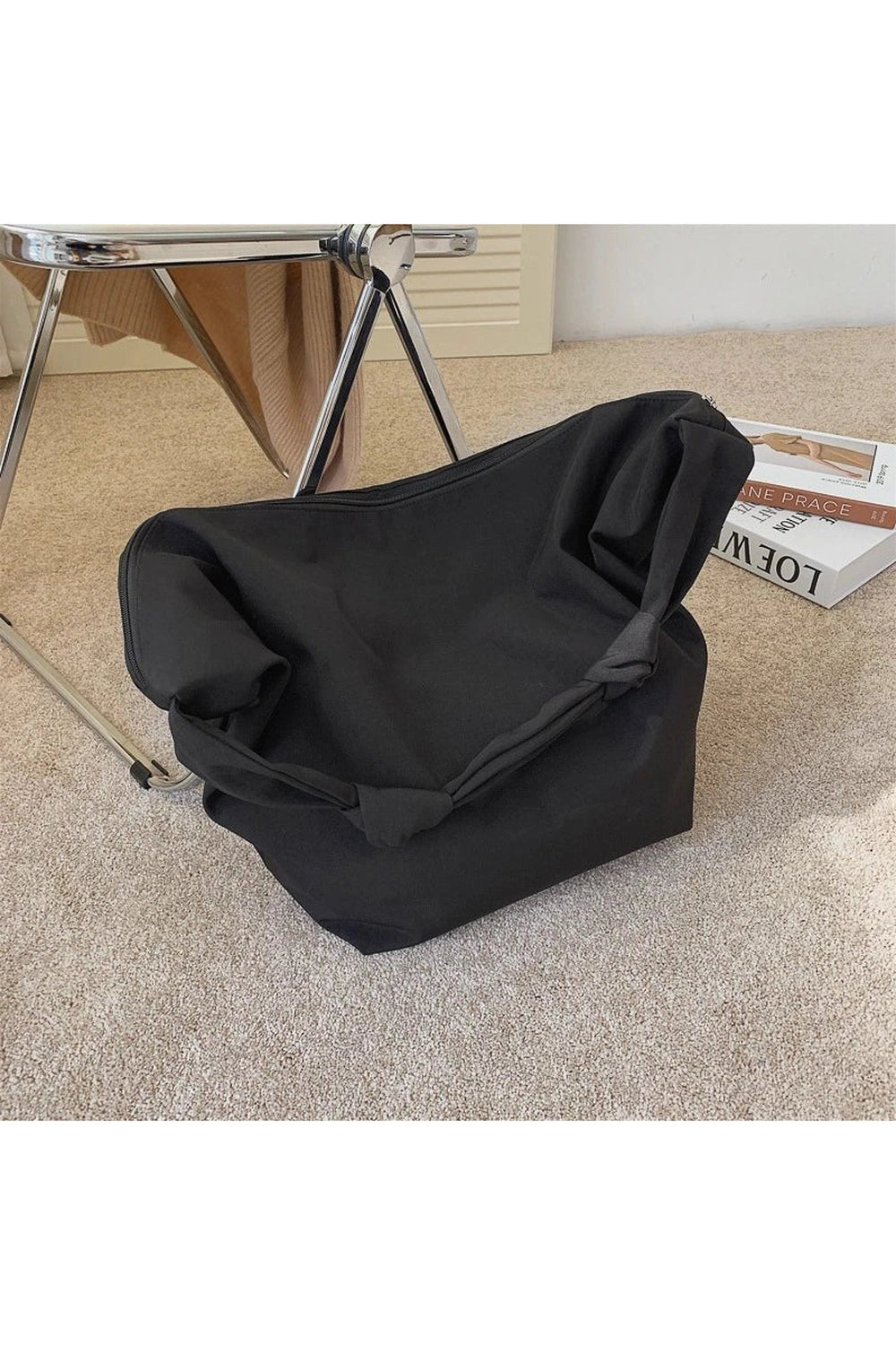 New Style Trends - Retro Nylon Shoulder Handbag - Outfit Ideas New Style Trends - Retro Nylon Shoulder Handbag - Outfit Ideas