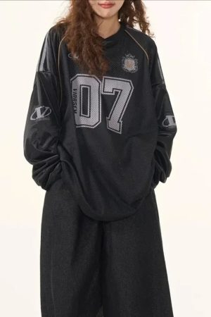 New Style Trends - Retro Streetwear Oversized Long Sleeve Top - Outfit Ideas