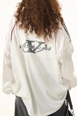 New Style Trends - Retro Streetwear Oversized Long Sleeve Top - Outfit Ideas