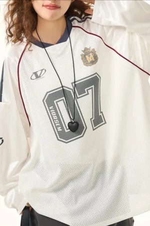 New Style Trends - Retro Streetwear Oversized Long Sleeve Top - Outfit Ideas