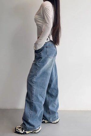 New Style Trends - Retro Y2K Baggy Jeans - Outfit Ideas